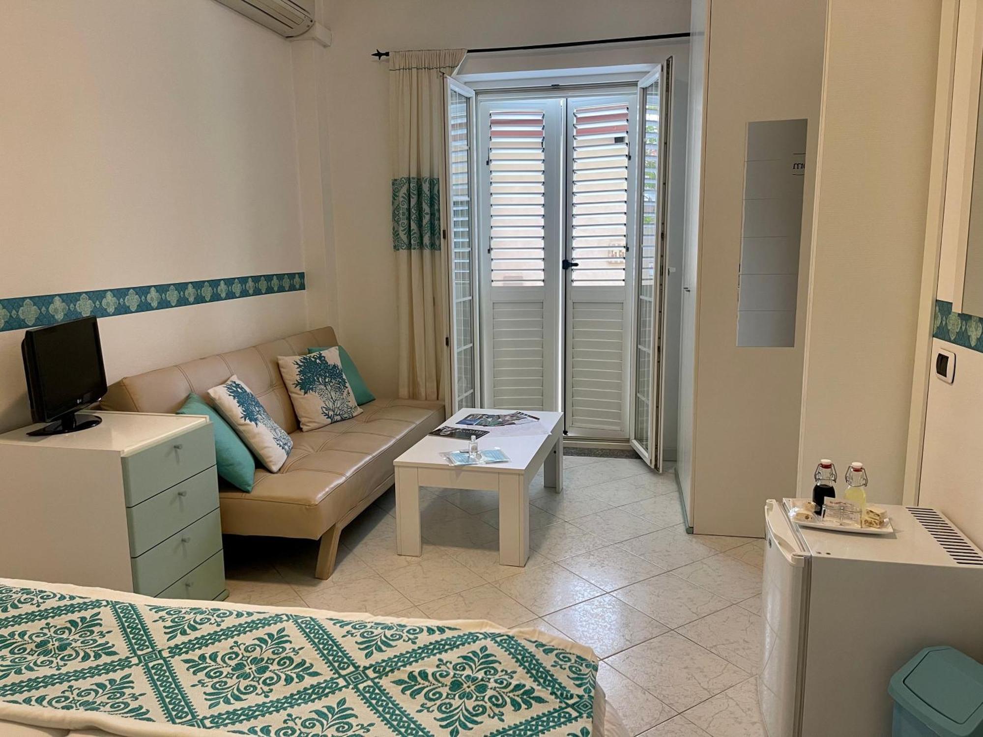 B&B Mare Monti Miniere Iglesias Bagian luar foto