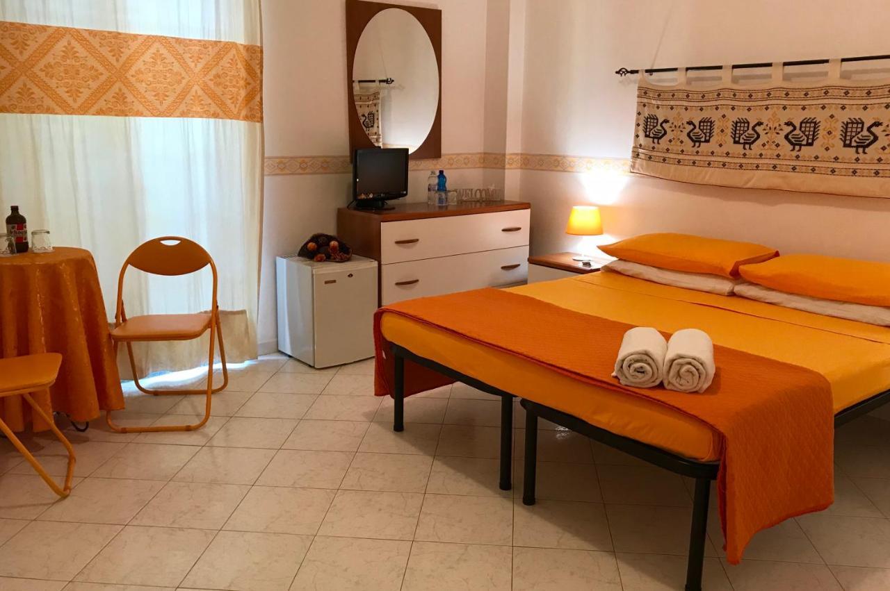 B&B Mare Monti Miniere Iglesias Bagian luar foto